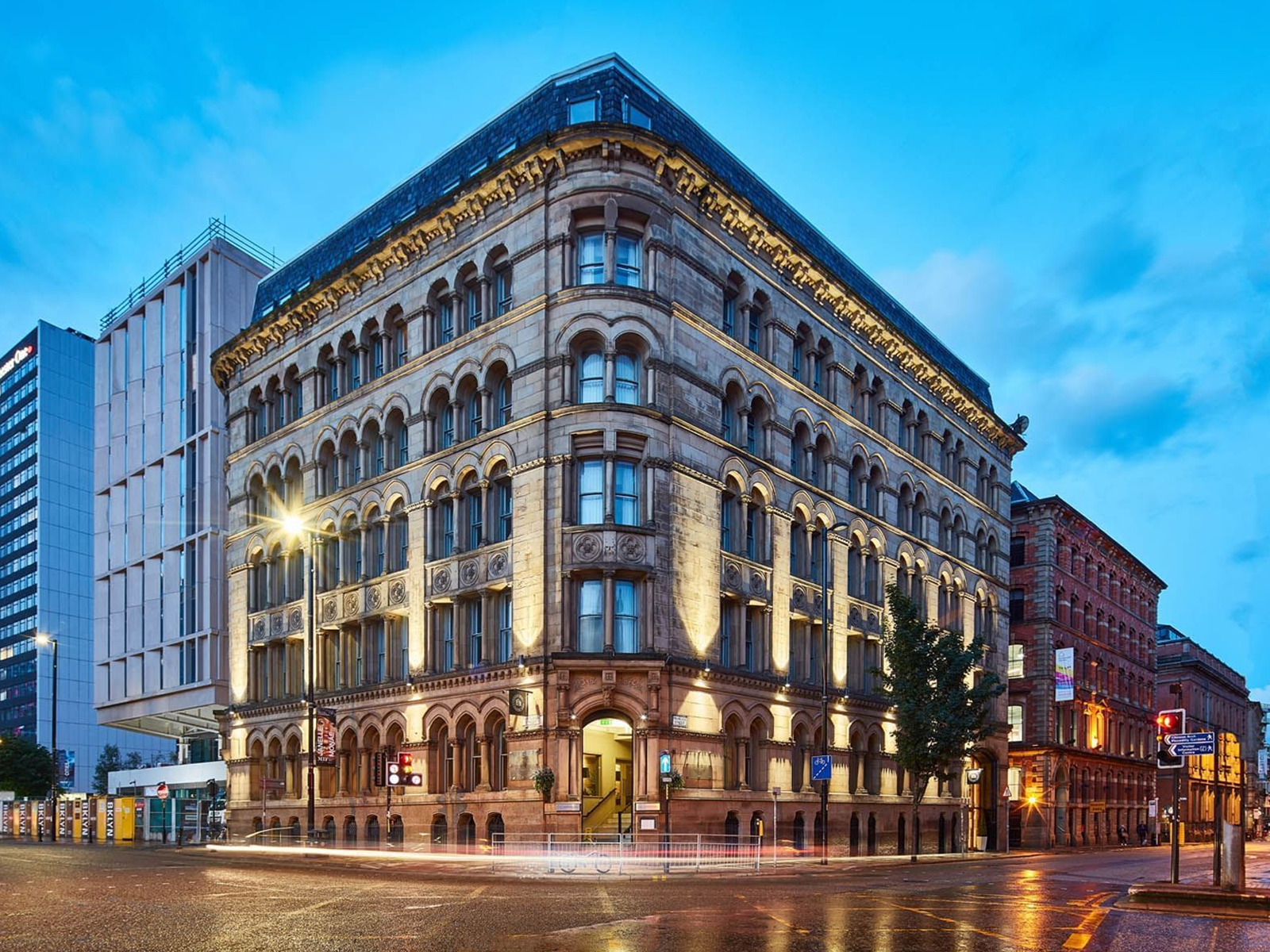 Official SneaX Weekend Hotel Partner